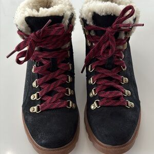 Women’s Sorel Hiking Boots Size 7.5;